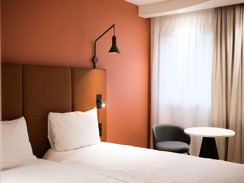 Hotel Ibis Port De Plaisance Caen Pokoj fotografie